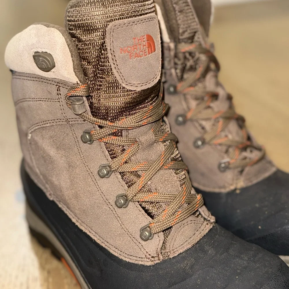 The‎ North Face Men’s Brown and Black Waterproof Winter Boots